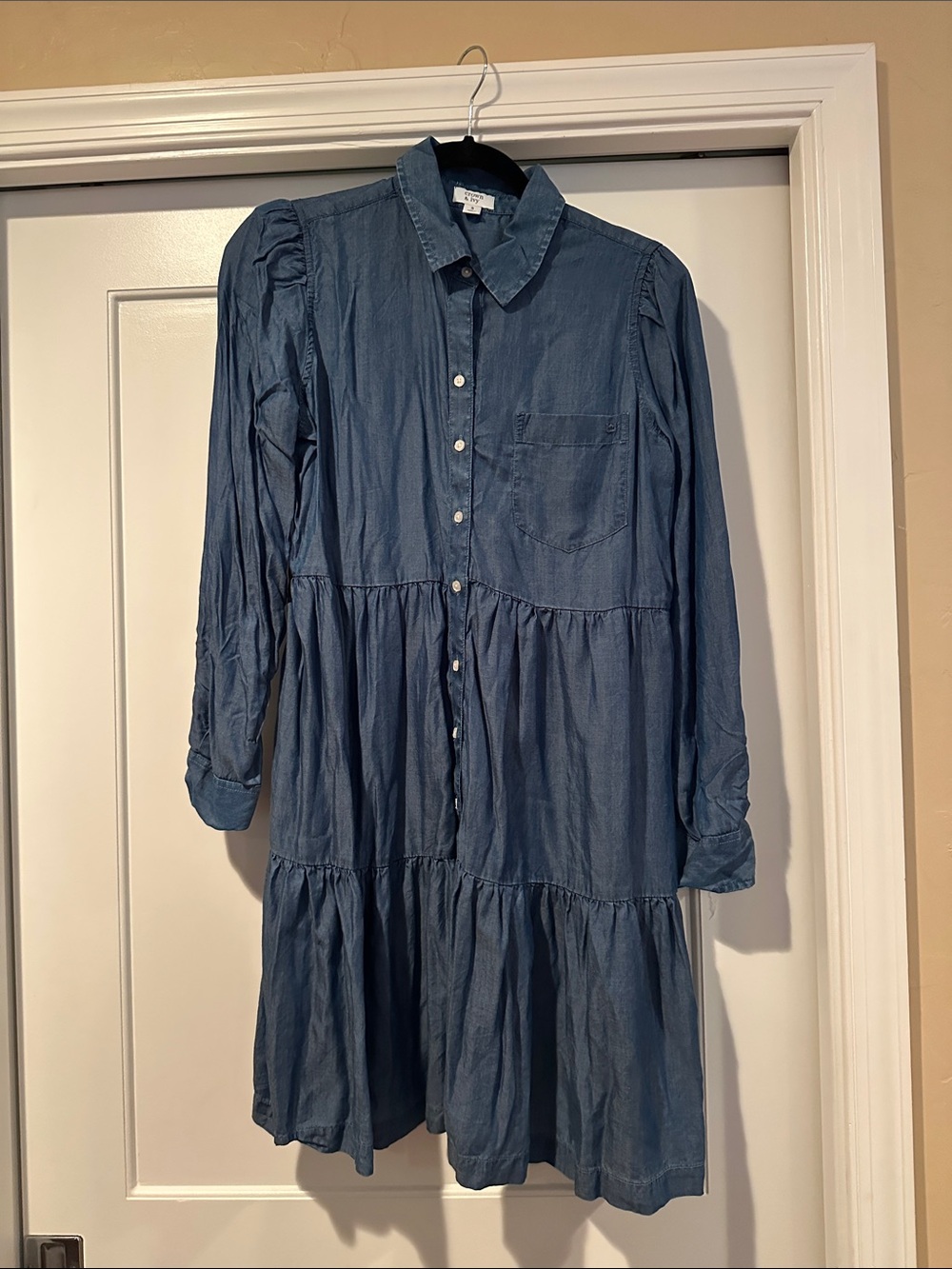 crown & ivy Blue Chambray Tiered Button-Front Dress